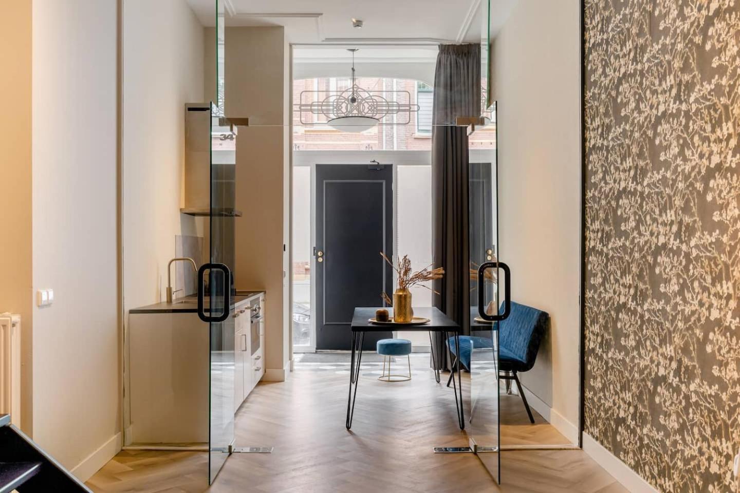 Child Favorite Coach House City Villa Tilburg Exteriör bild