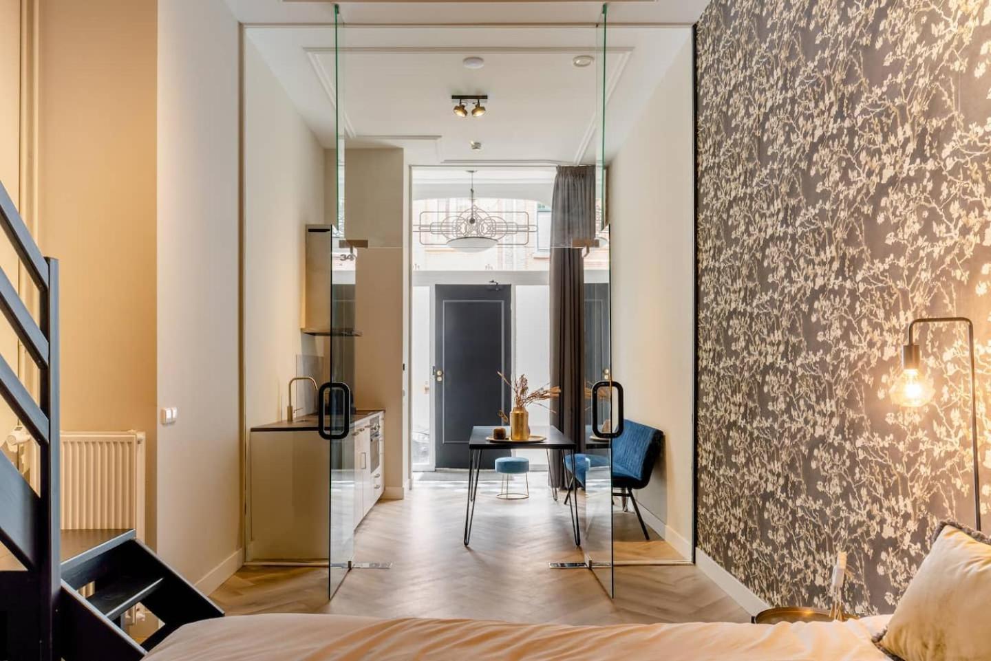 Child Favorite Coach House City Villa Tilburg Exteriör bild