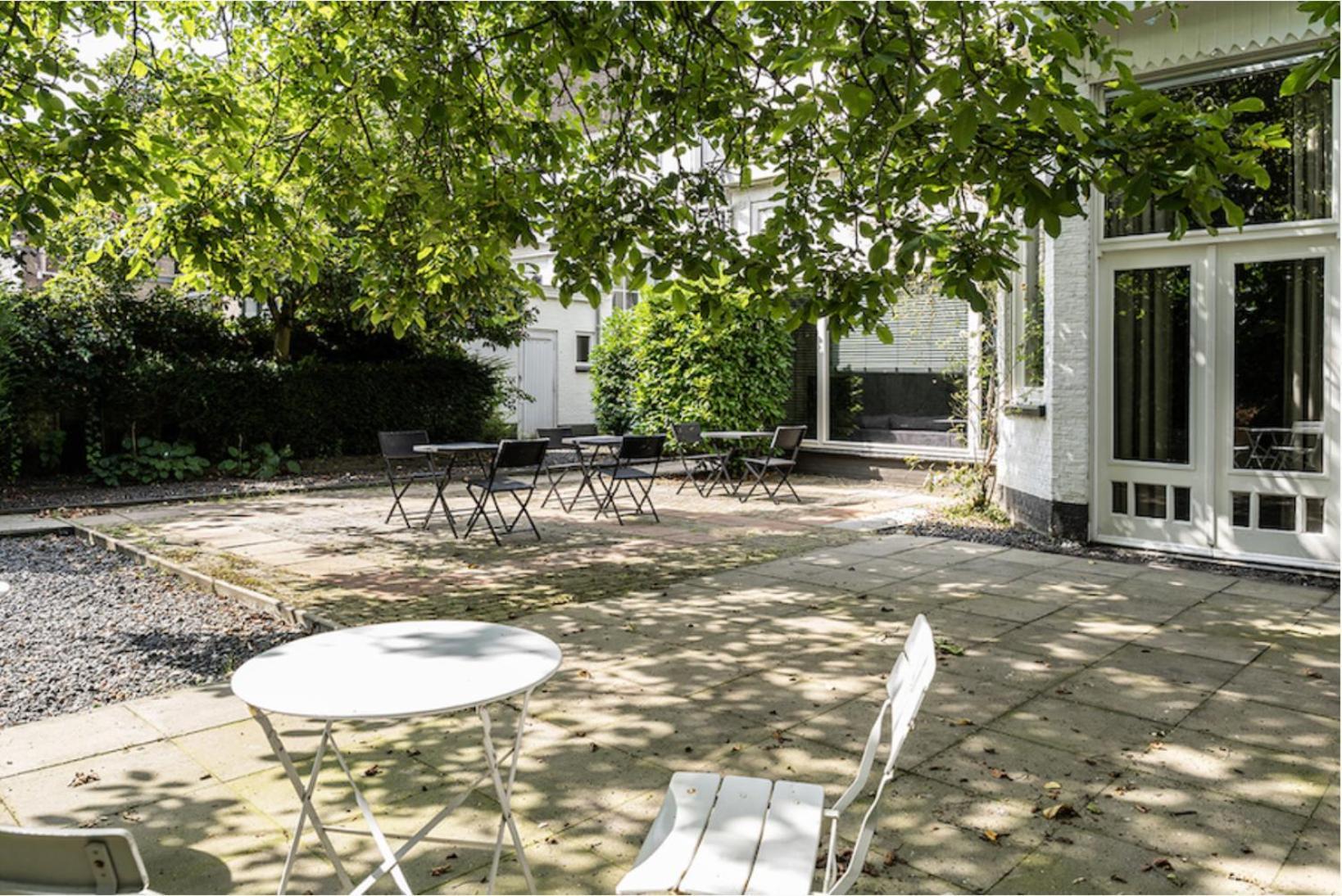 Child Favorite Coach House City Villa Tilburg Exteriör bild